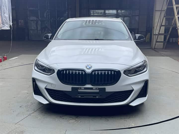 Фото 2 - BMW 1 Series