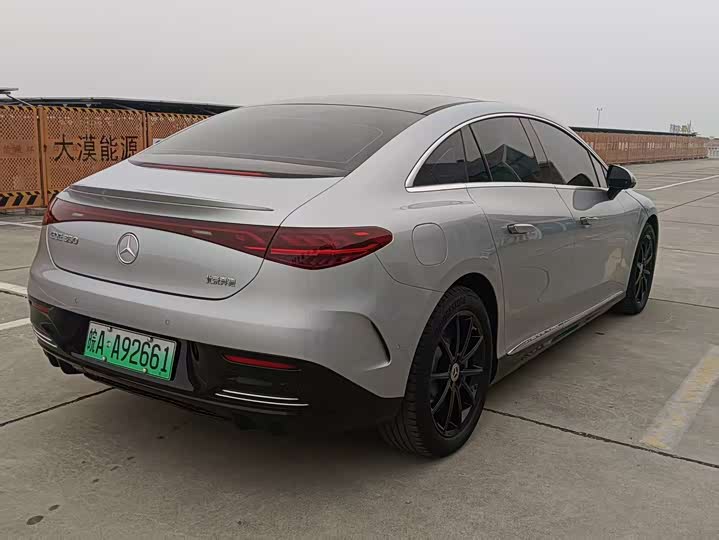 Фото 6 - Mercedes-Benz EQE