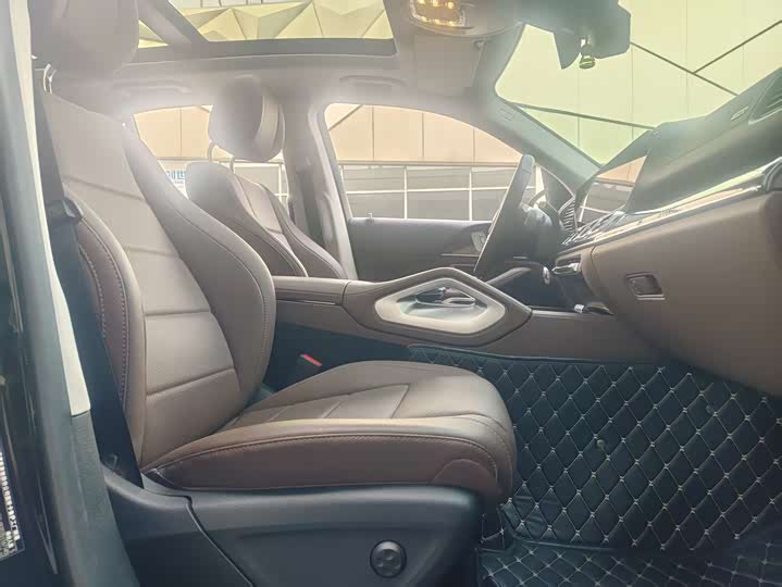 Фото 7 - Mercedes-Benz GLE-Class