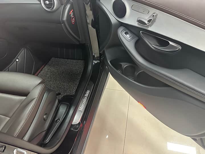 Фото 7 - Mercedes-Benz GLC-Class