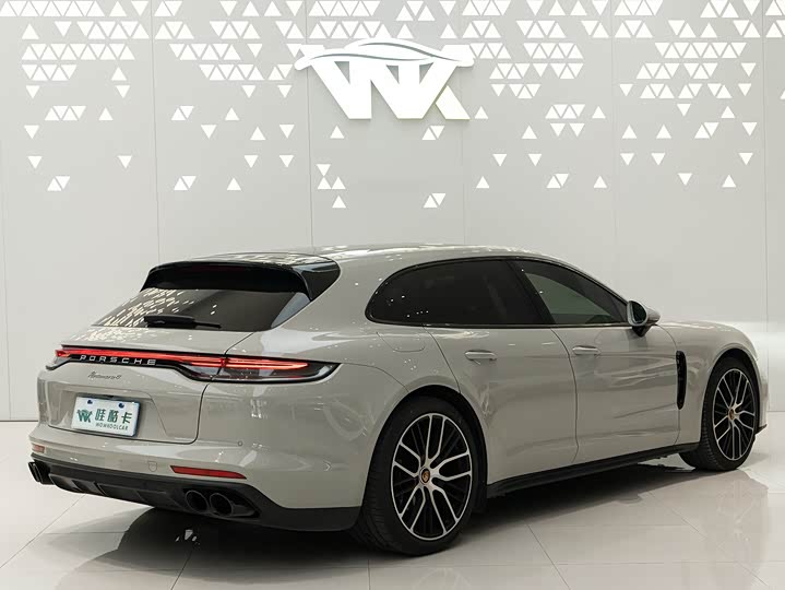 Фото 4 - Porsche Panamera