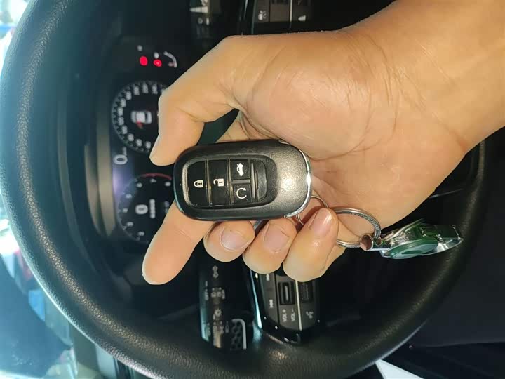 Фото 9 - Honda Civic