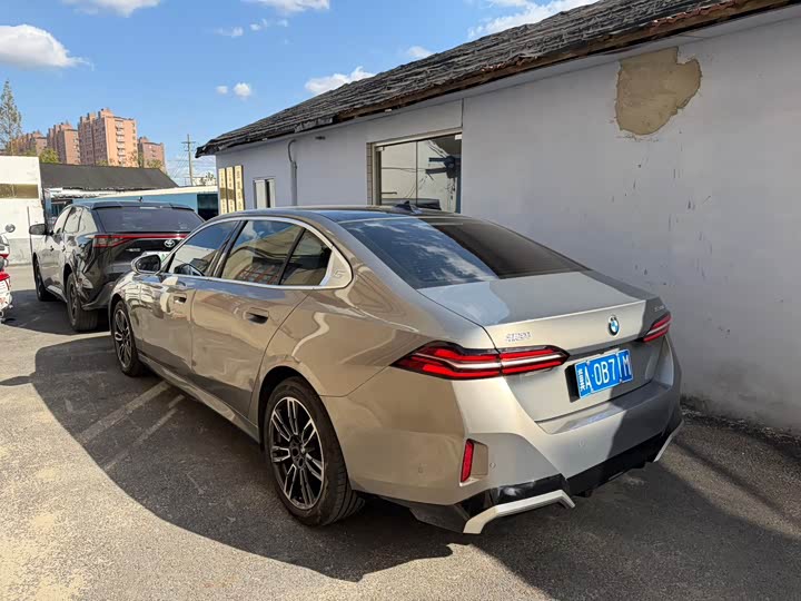 Фото 7 - BMW 5 Series