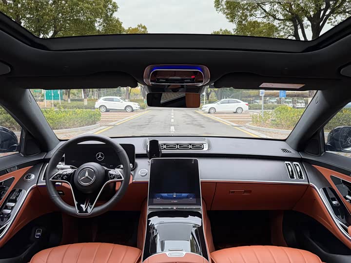 Фото 7 - Mercedes-Benz S-Class