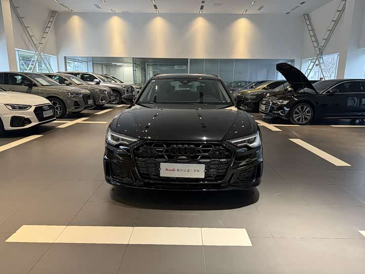 Фото 2 - Audi A6