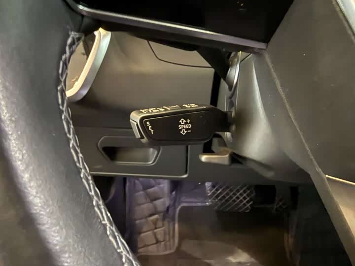 Фото 9 - Audi A6