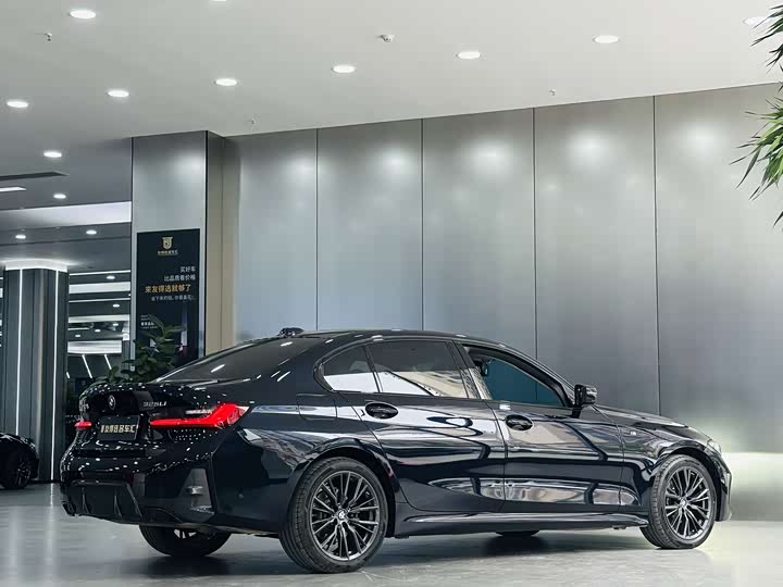 Фото 7 - BMW 3 Series