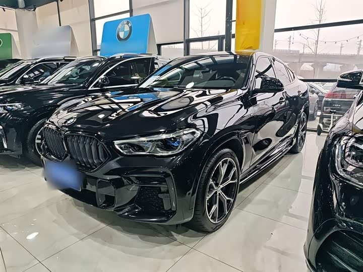 Фото 2 - BMW X6