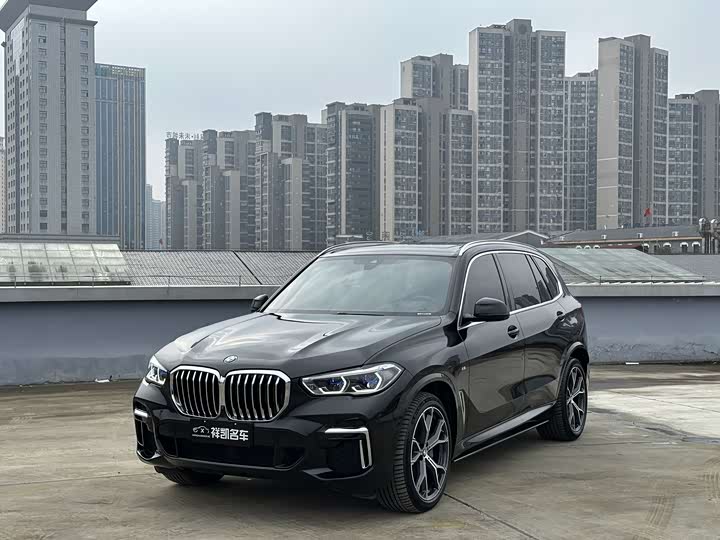 Фото 1 - BMW X5