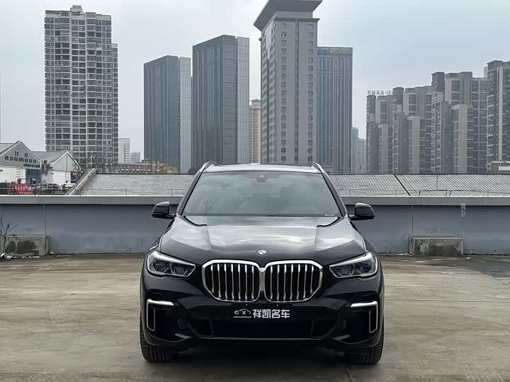 Фото 2 - BMW X5