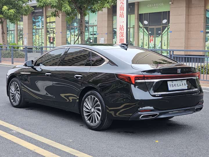 Фото 4 - Buick LaCrosse