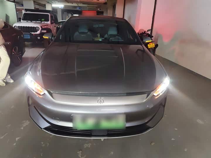 Фото 3 - BYD Qin Plus