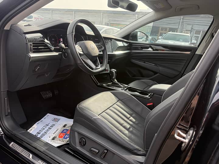 Фото 4 - Volkswagen Passat