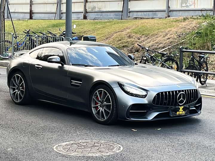 Фото 1 - Mercedes-Benz AMG GT