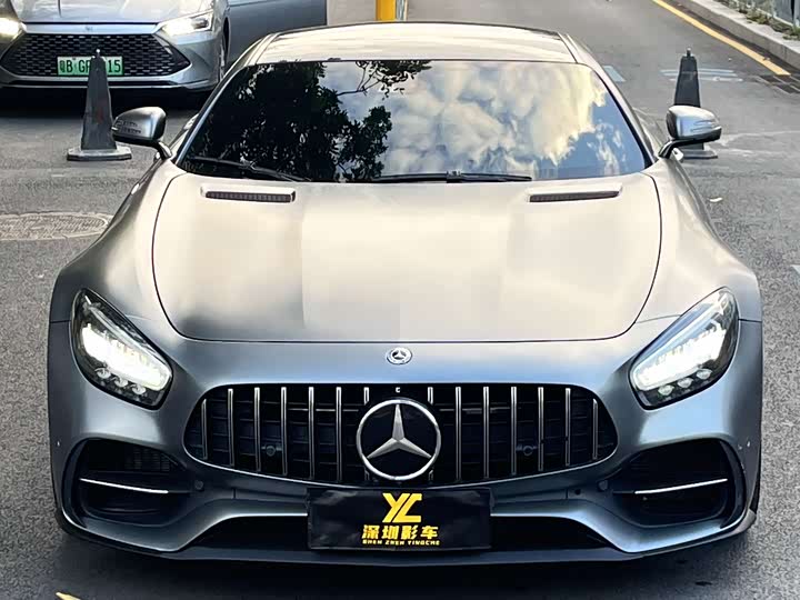 Фото 3 - Mercedes-Benz AMG GT
