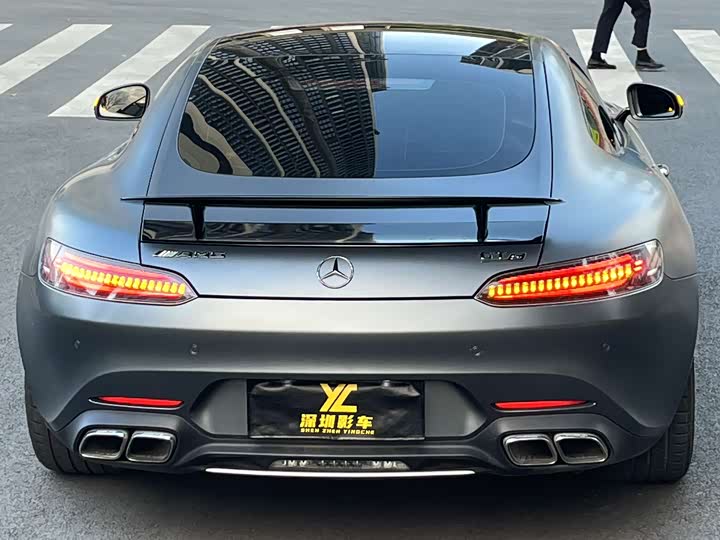 Фото 9 - Mercedes-Benz AMG GT