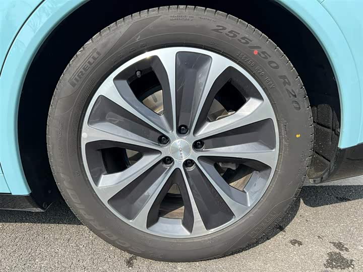 Фото 8 - Luxeed R7