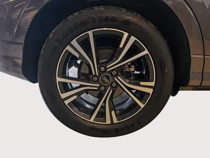 Фото 6 - Audi Q3 Sportback