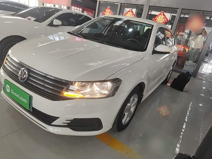 Фото 1 - Volkswagen Lavida