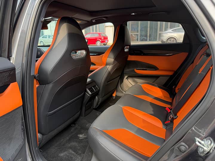 Фото 5 - Changan UNI-V