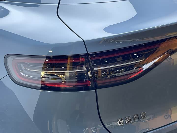 Фото 9 - Luxeed S7