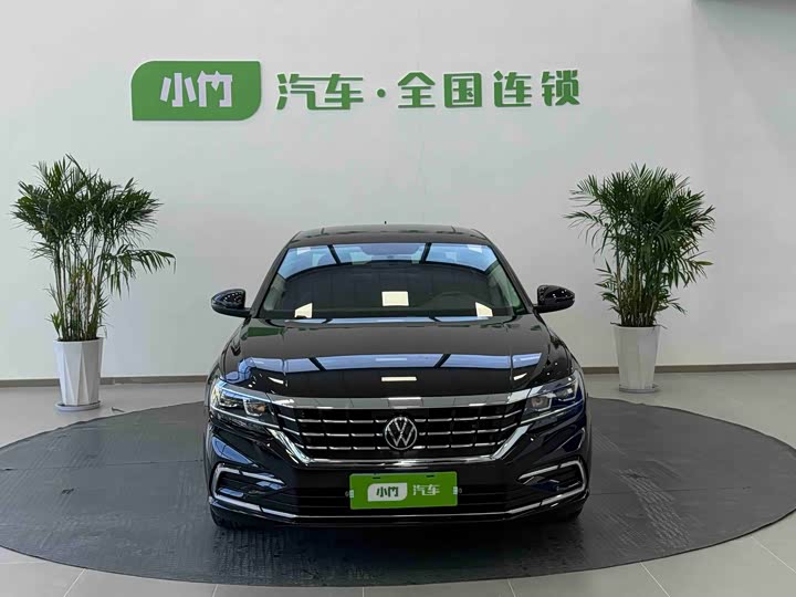 Фото 2 - Volkswagen Passat