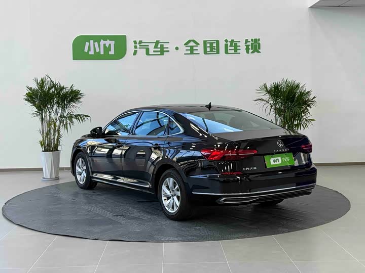 Фото 7 - Volkswagen Passat