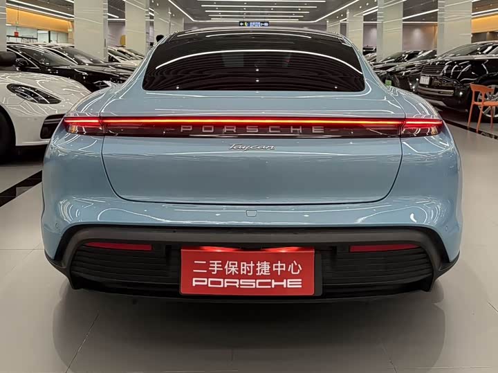 Фото 5 - Porsche Taycan