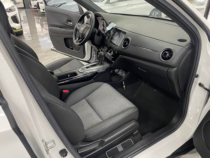 Фото 7 - Honda XR-V