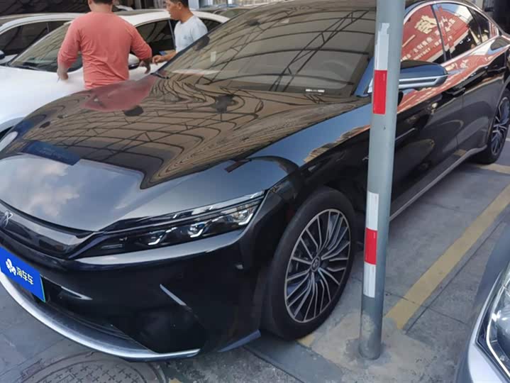 Фото 1 - BYD Han