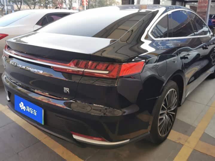 Фото 3 - BYD Han