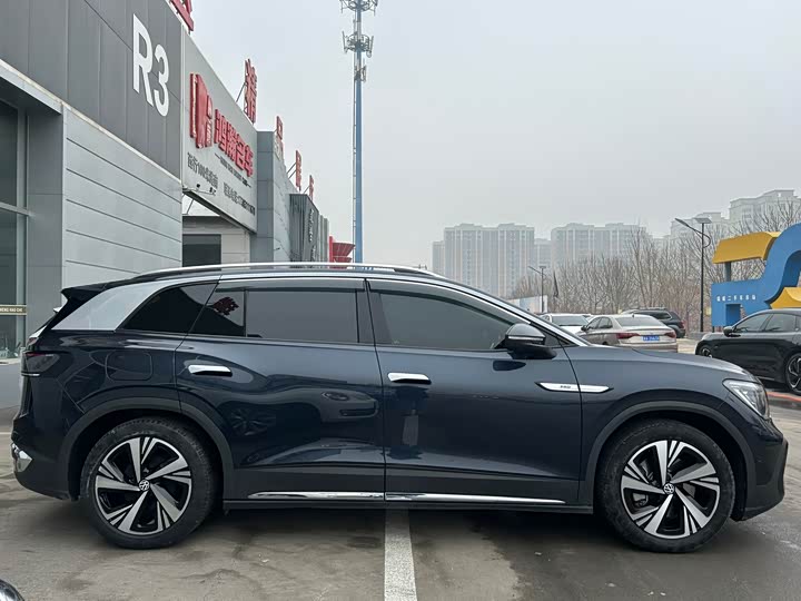 Фото 7 - Volkswagen ID.6 Crozz