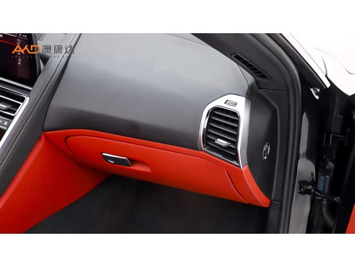 Фото 9 - BMW 8 Series