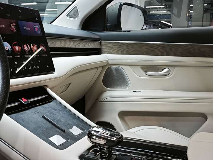 Фото 9 - Aito M7