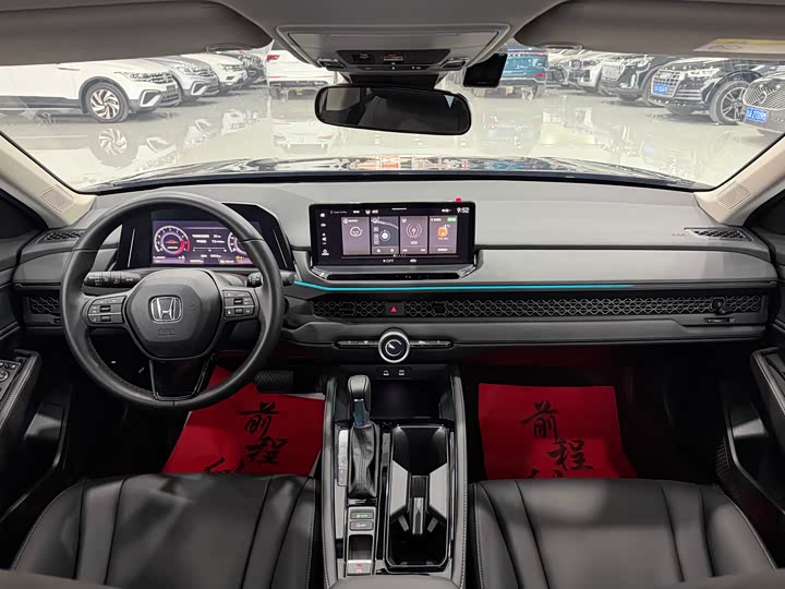 Фото 5 - Honda Accord