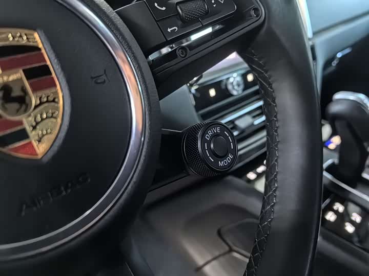 Фото 4 - Porsche Macan