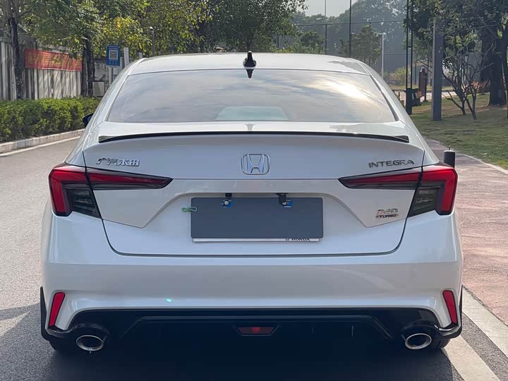 Фото 5 - Honda Integra