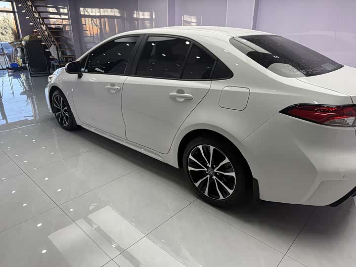 Фото 6 - Toyota Levin