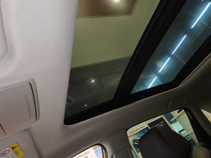 Фото 8 - Honda ZR-V