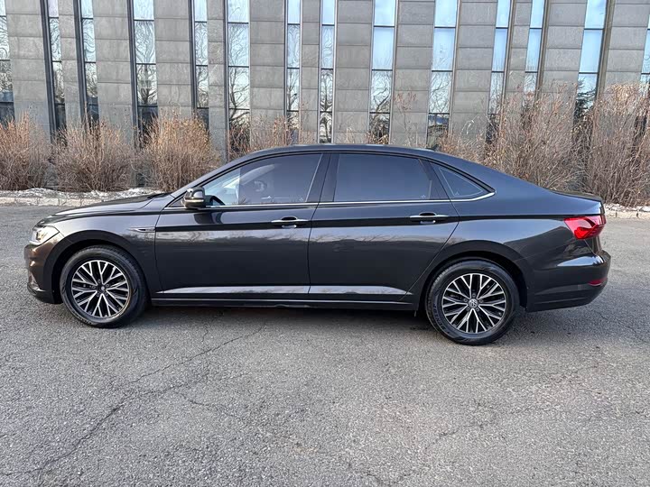 Фото 6 - Volkswagen Sagitar L