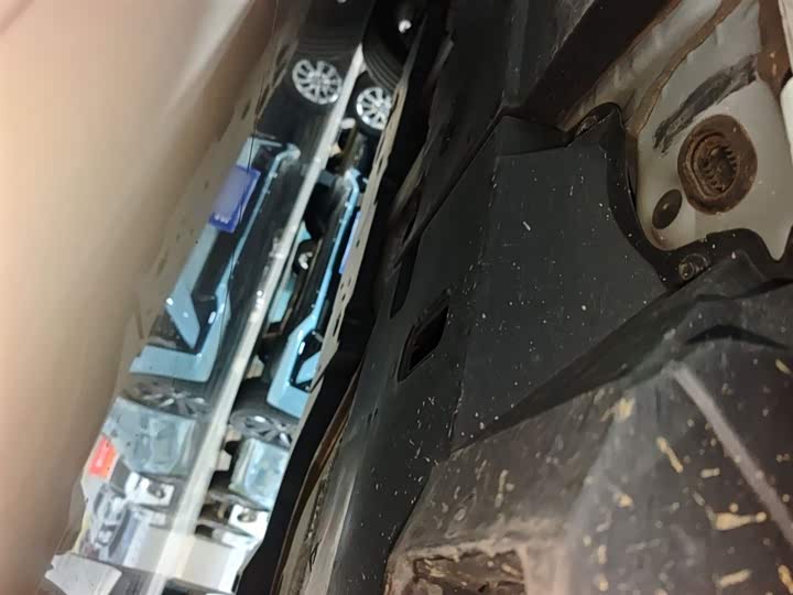 Фото 6 - Toyota C-HR