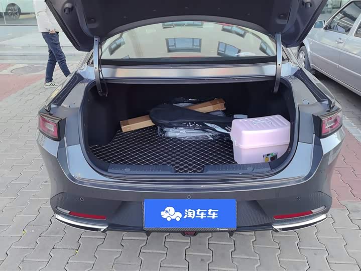 Фото 4 - Changan Eado Plus