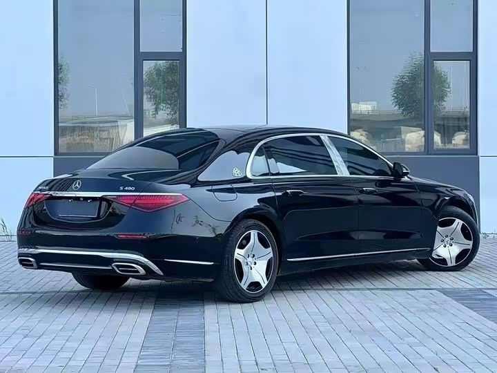Фото 4 - Mercedes-Benz Maybach S-Class