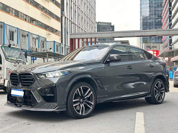 Фото 1 - BMW X6 M