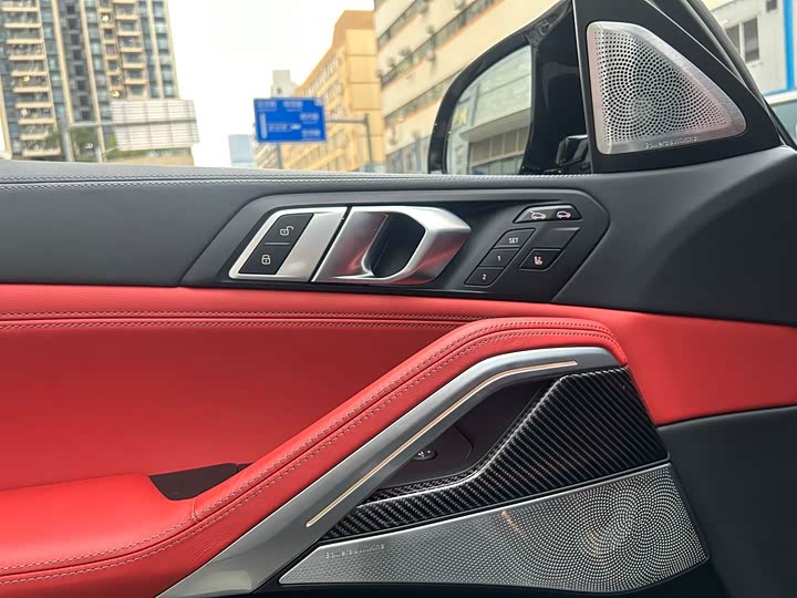 Фото 4 - BMW X6 M