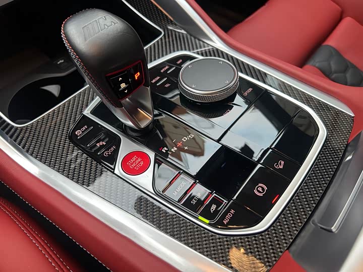 Фото 8 - BMW X6 M