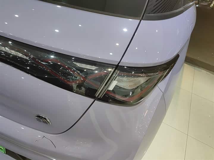 Фото 8 - BYD Dolphin