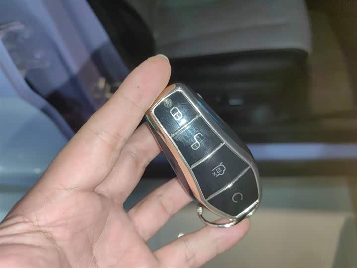 Фото 9 - BYD Dolphin