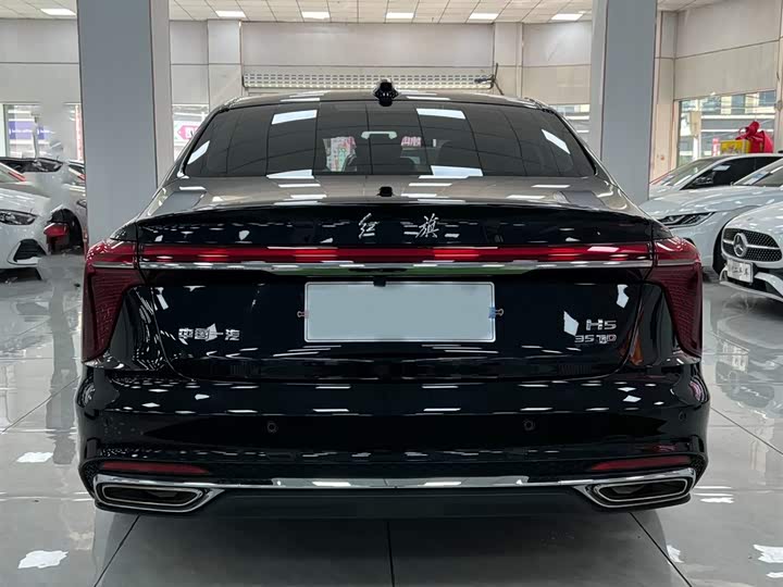 Фото 8 - Hongqi H5