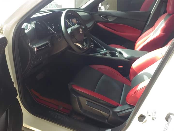 Фото 9 - Changan CS35 Plus